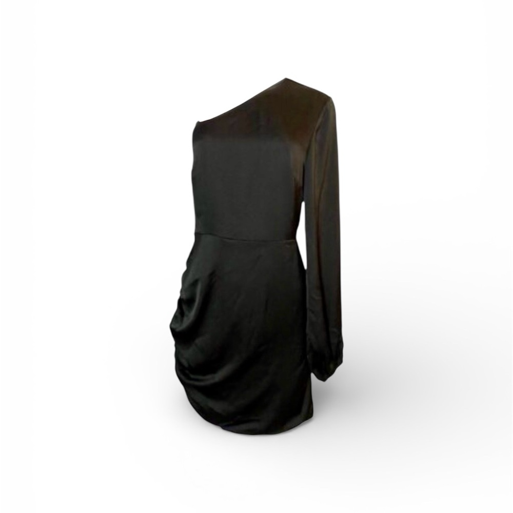 Chic One-Shoulder Black Dress